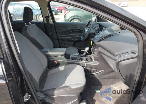 2019 Ford Escape S from USA, damaged, VIN 1FMCU0F78KUA85117